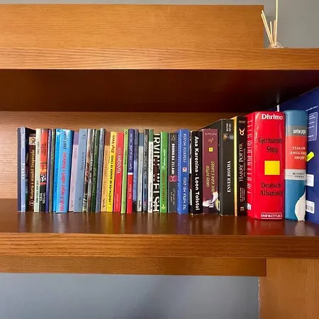 Lägenhet Air Albania Flat W/self Check In *