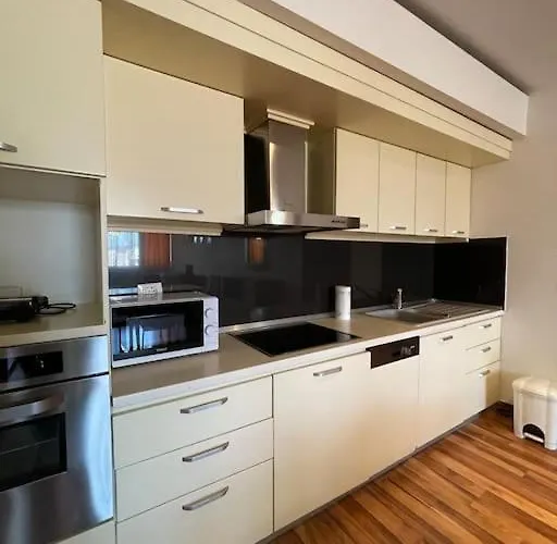 Lägenhet Air Albania Flat W/self Check In